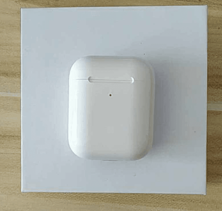 i80 TWS Bluetooth Earbuds with Wireless Charging.